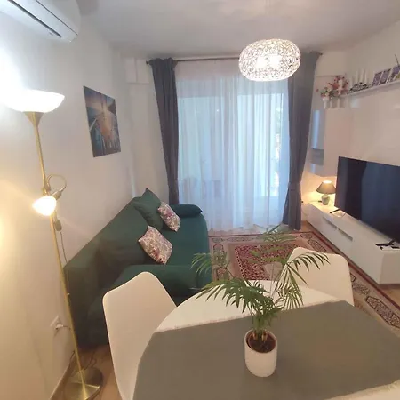In 45808 Apartment *